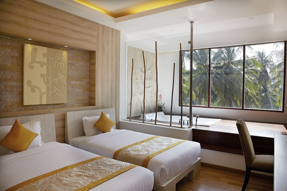 Dhevan Dara Beach Villa 13/49