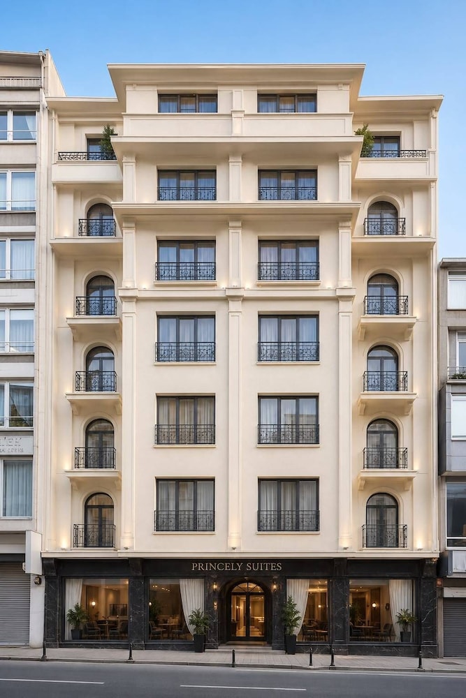 Princely Suites 5/50