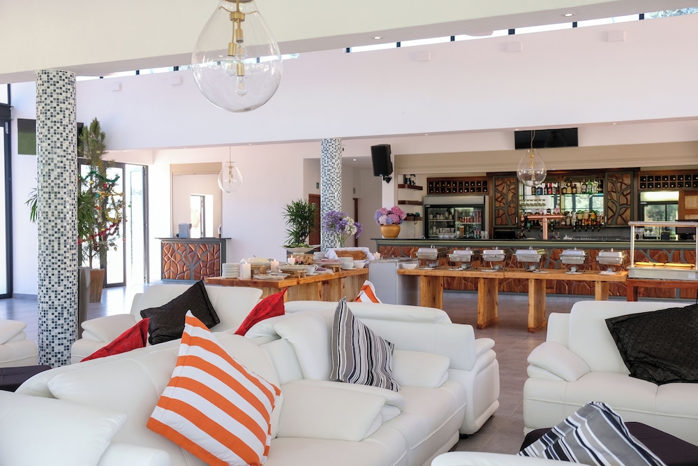 Houw Hoek Hotel 31/50