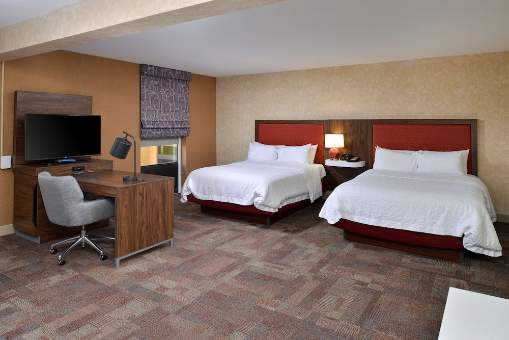 Hampton Inn Wytheville 13/53