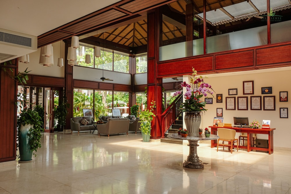 Silk Sense Hoi An River Resort 73/88