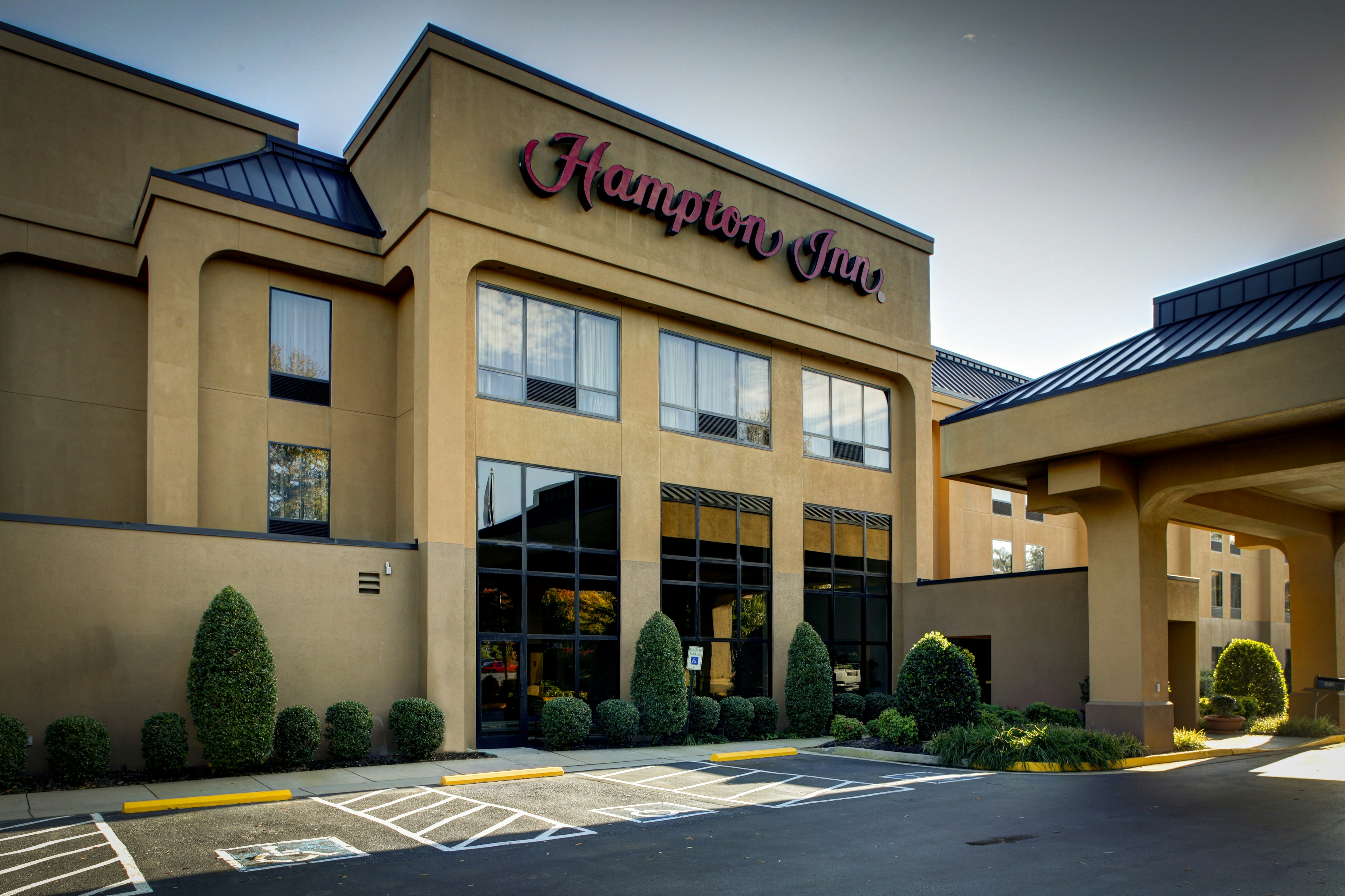 Hampton Inn Richmond-Sw Hull Street 9/53