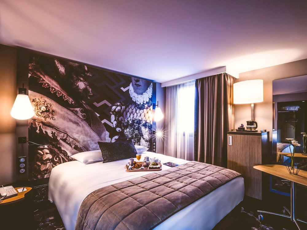 MERCURE PAU PALAIS DES SPORTS 6/67