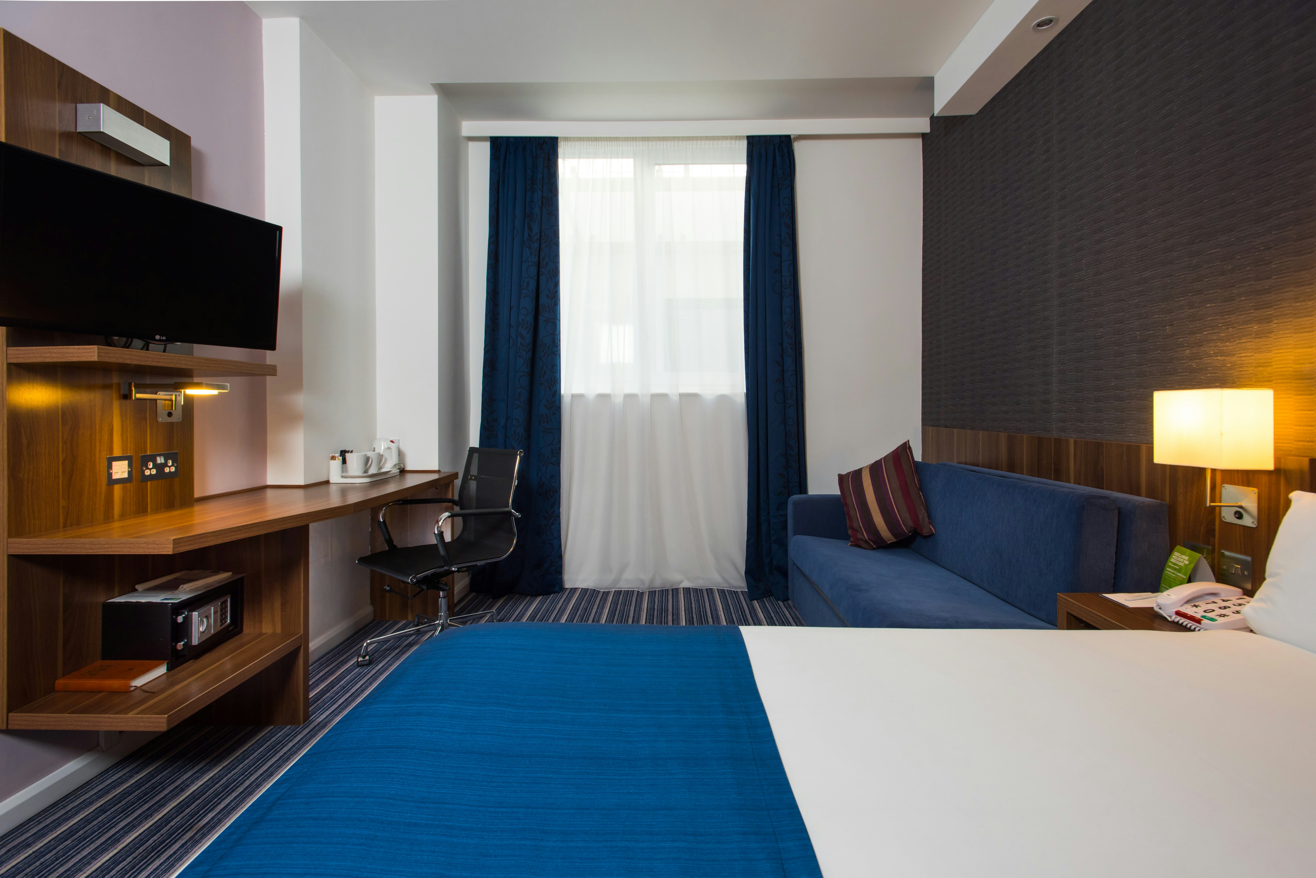 Express By Holiday Inn London-Wimbledon-South 8/35