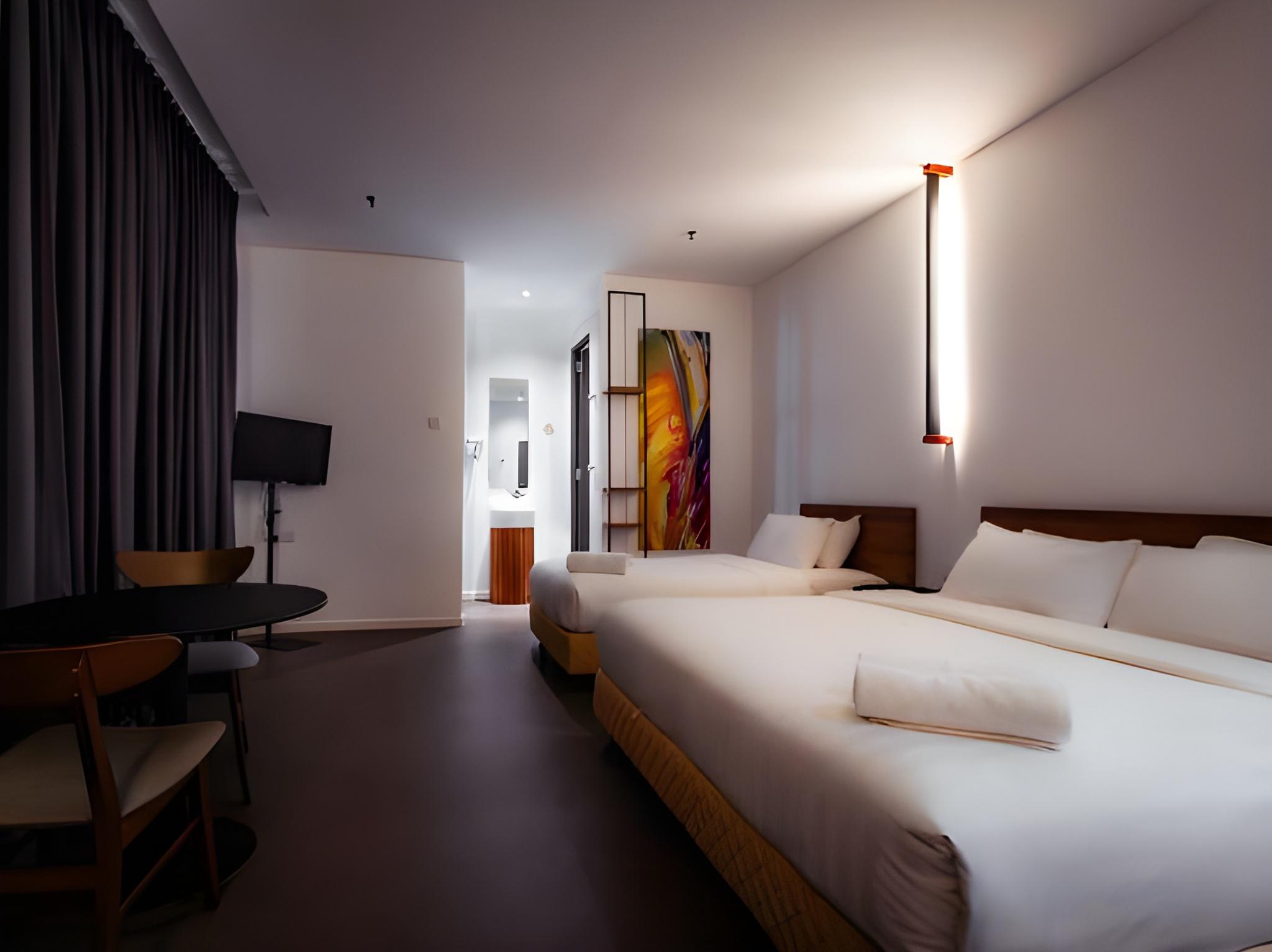 Premier, Superior, Double and Twin Beds