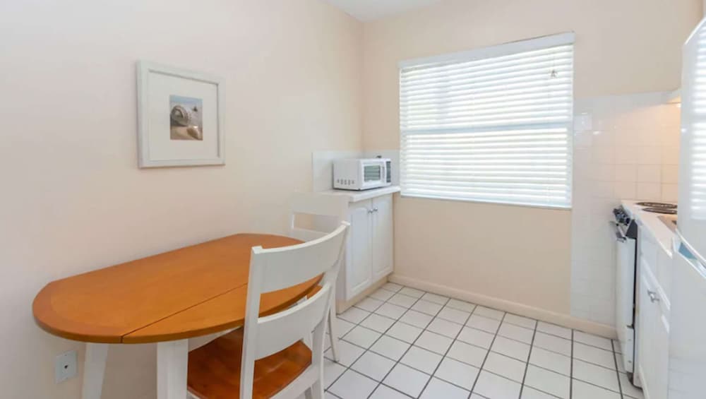 Belleair Beach Resort Motel 29/45