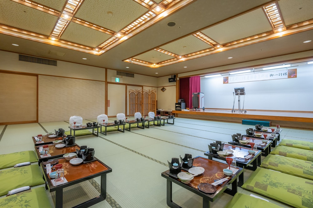 Senpokaku 27/50