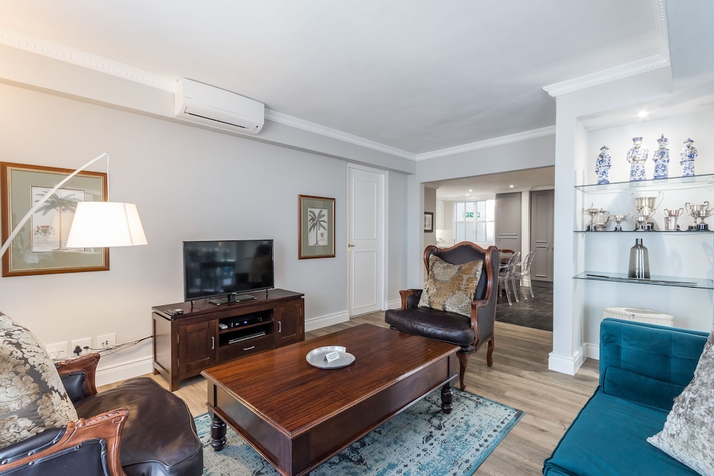 Romney Park All Suite Hotel And Spa 50/74
