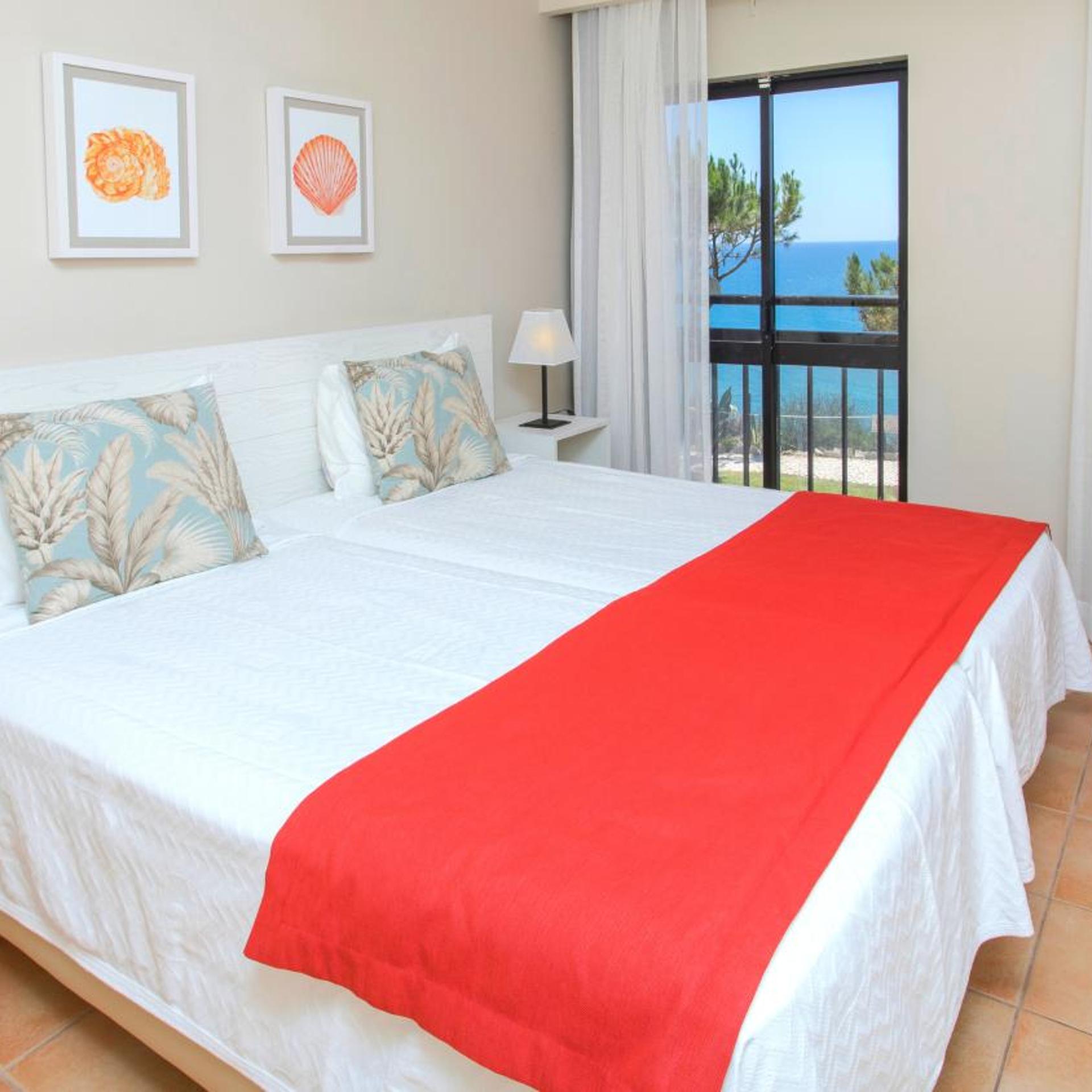 2 BEDROOMS, APARTMENT, SEA VIEW