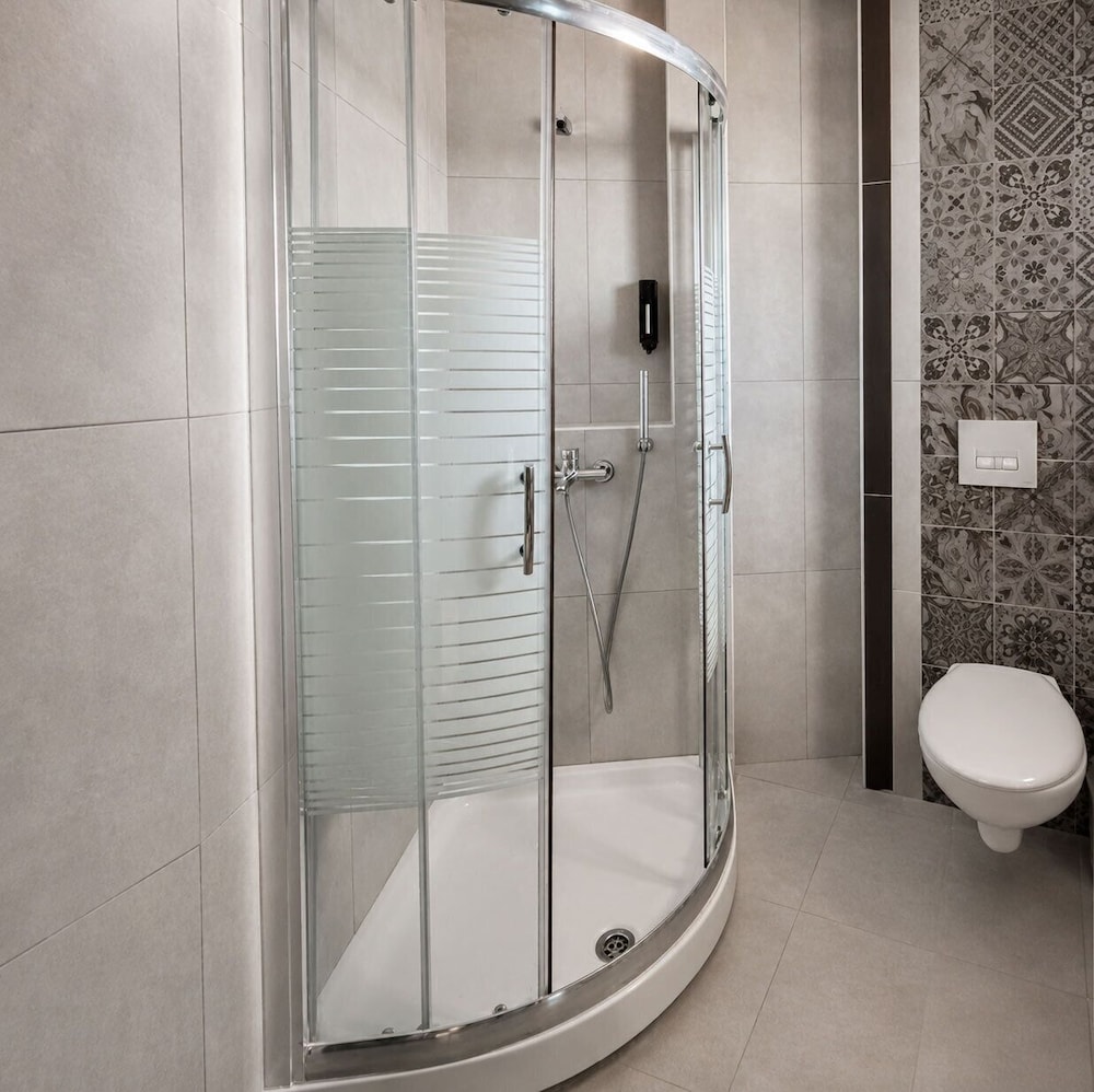 Flegra Beach Boutique Apartments 44/48