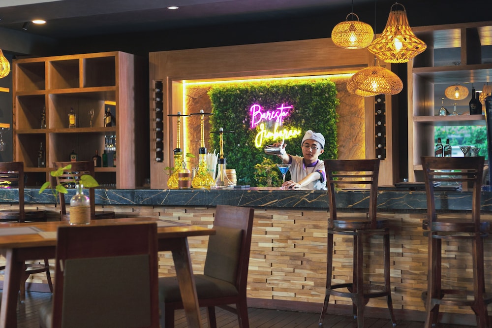 Fox Hotel Jimbaran Beach Bali 30/45
