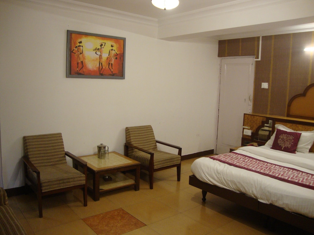 HOTEL HAMERS INTERNATIONAL 12/49