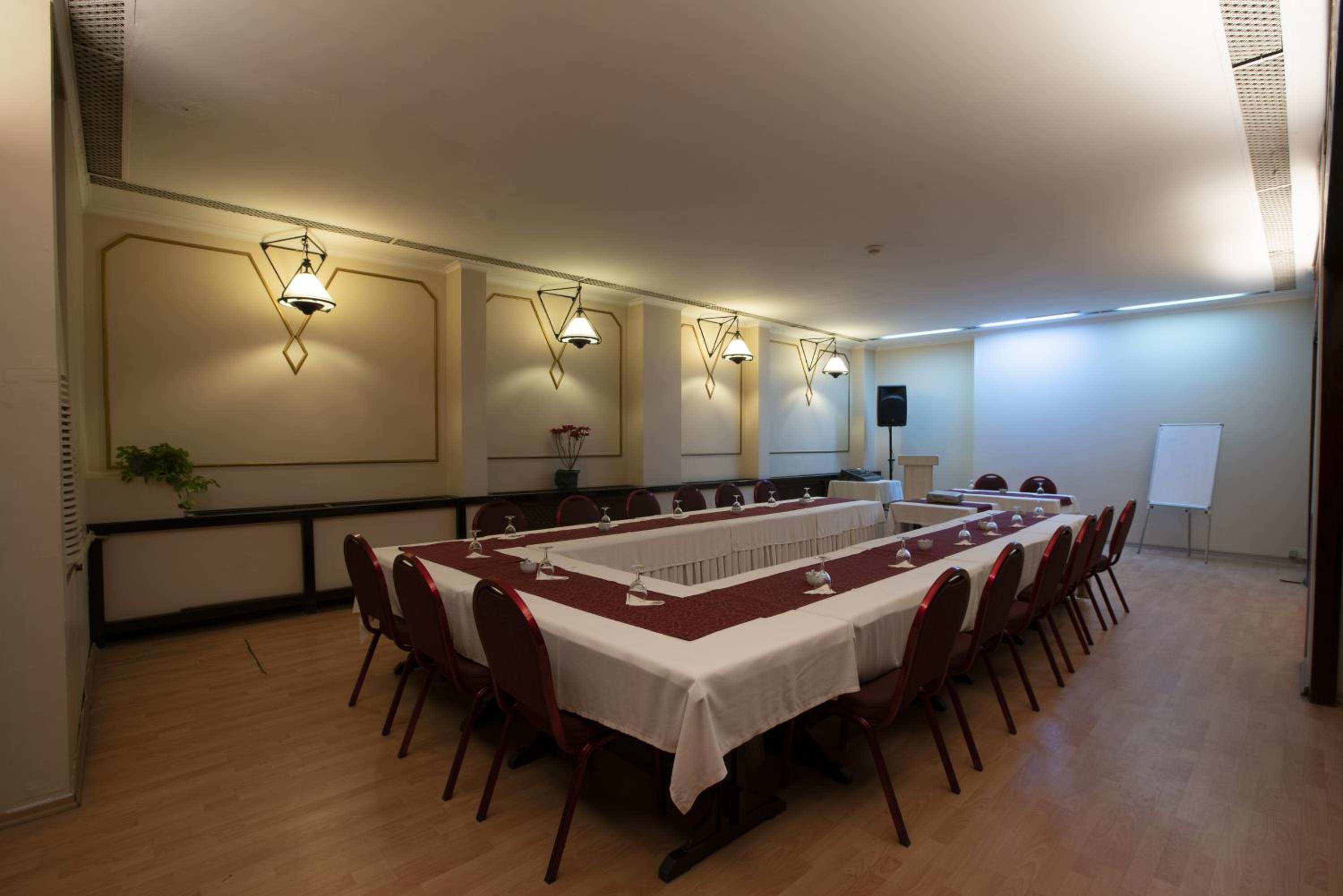 Kadikoy Rihtim Hotel 25/50
