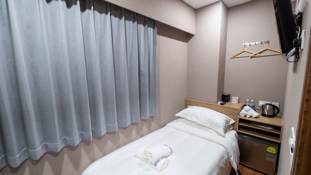 Hotel Snow Lavender 18/36