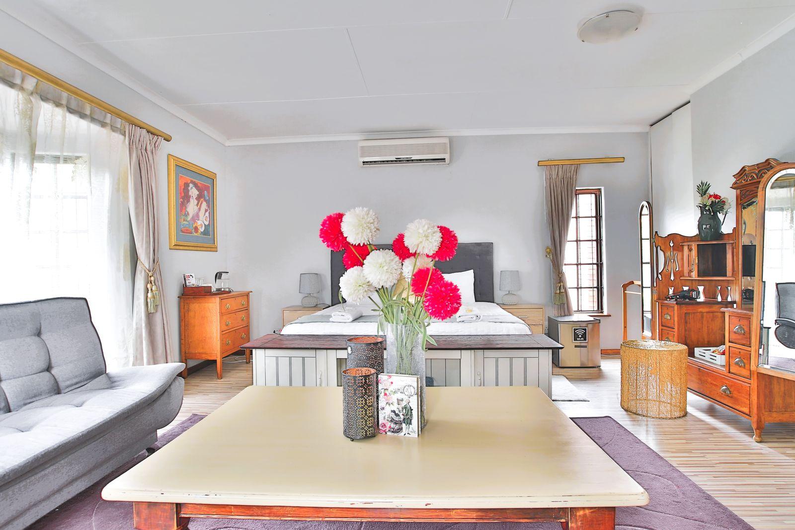Mereke Manor 14/24