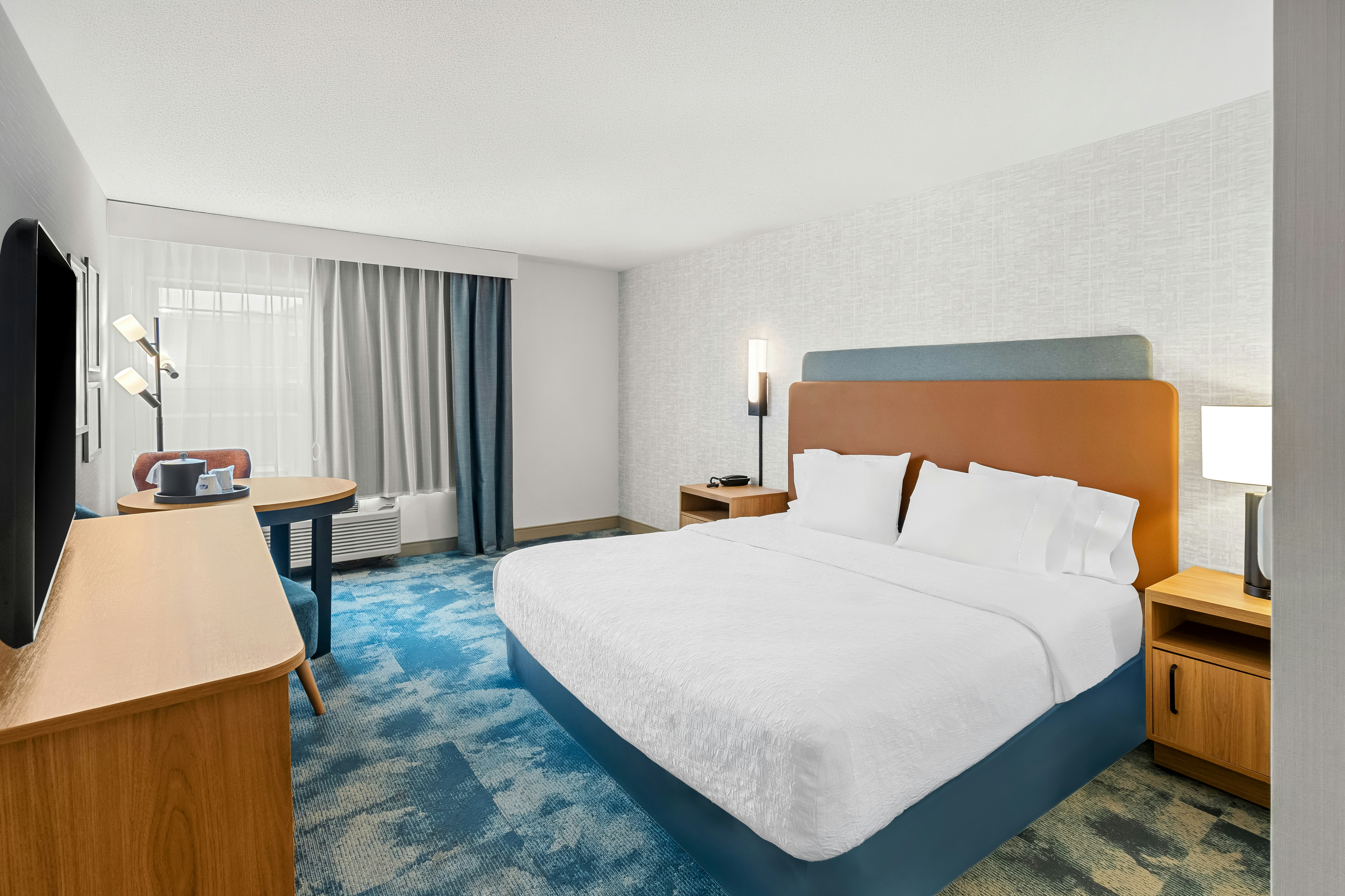 Room, King Bed, Accessible 2/8