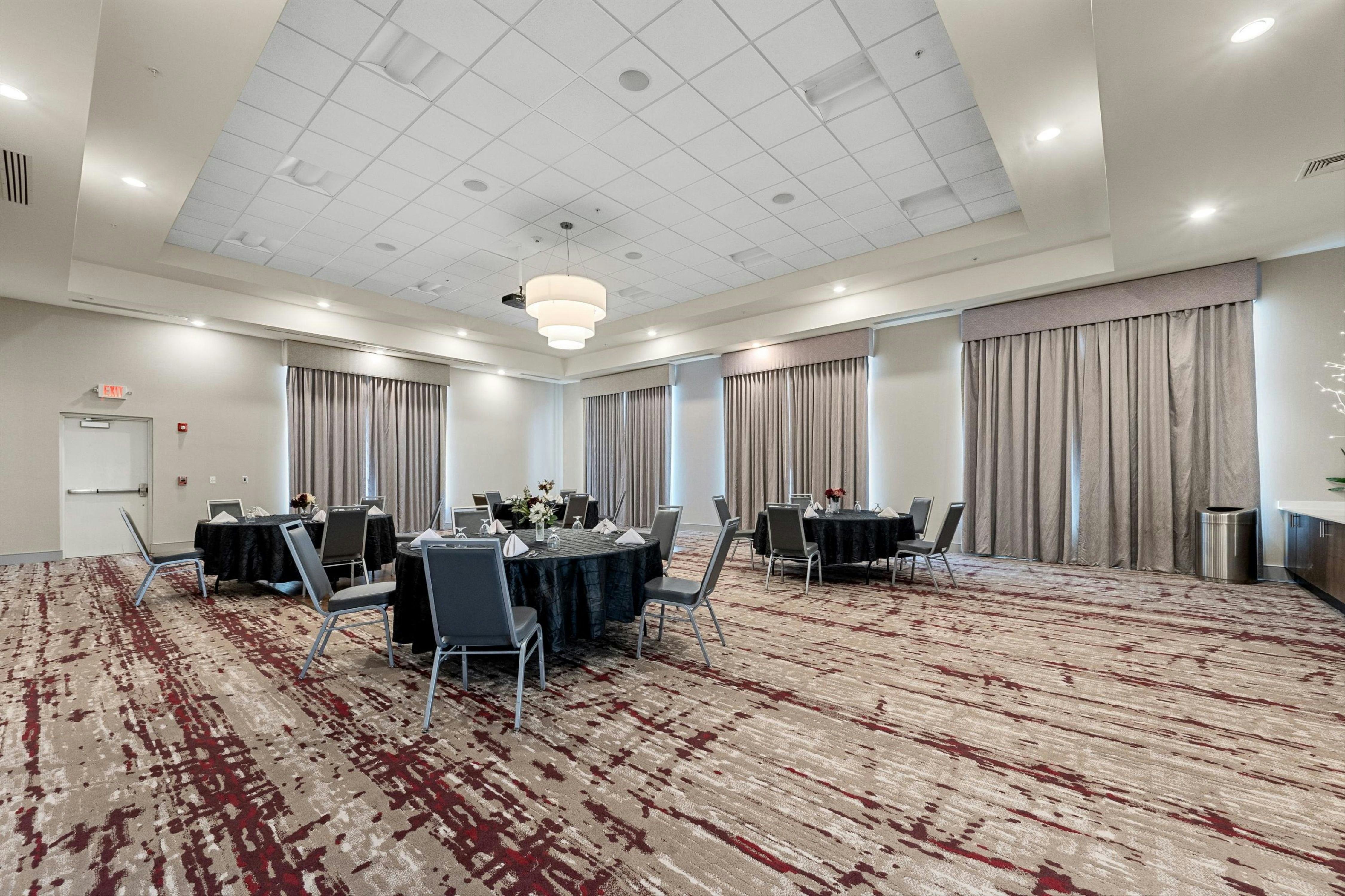 HILTON GARDEN INN MARTINSBURG 63/67