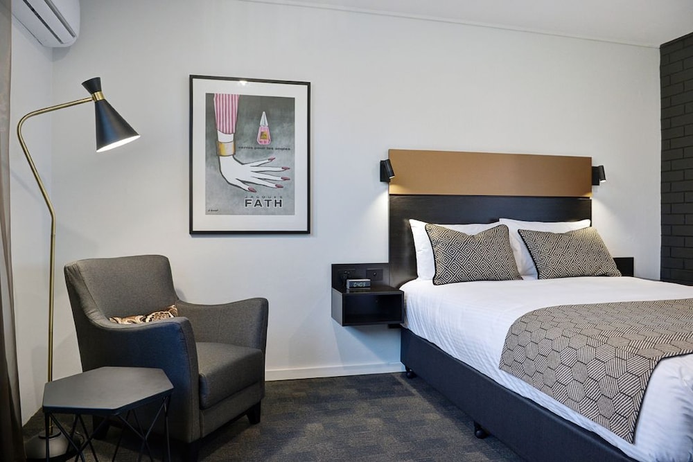 Cbd Motor Inn 15/31