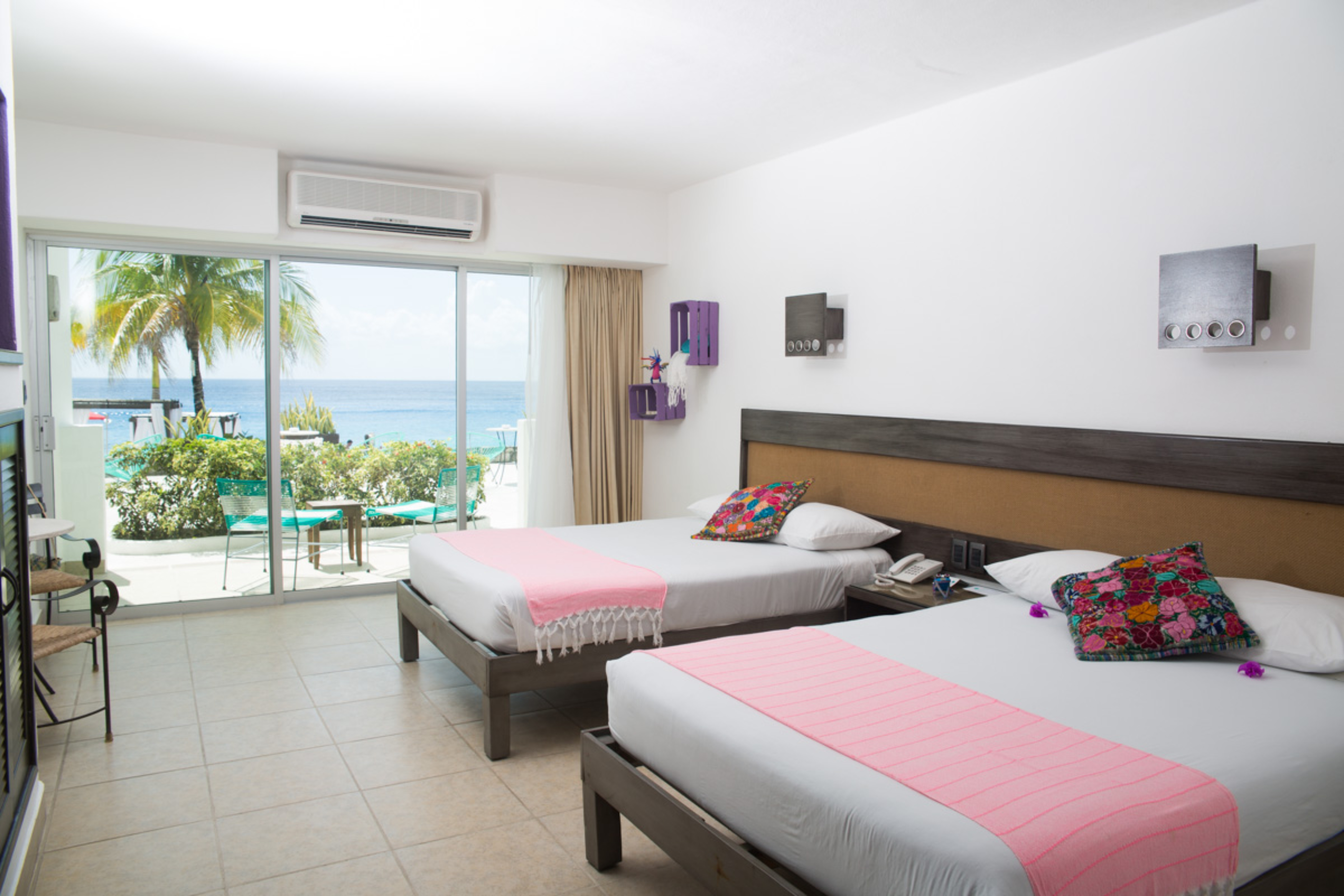 غرفة مزدوجة بإطلالة على البحر، Hotel B Cozumel 2/2