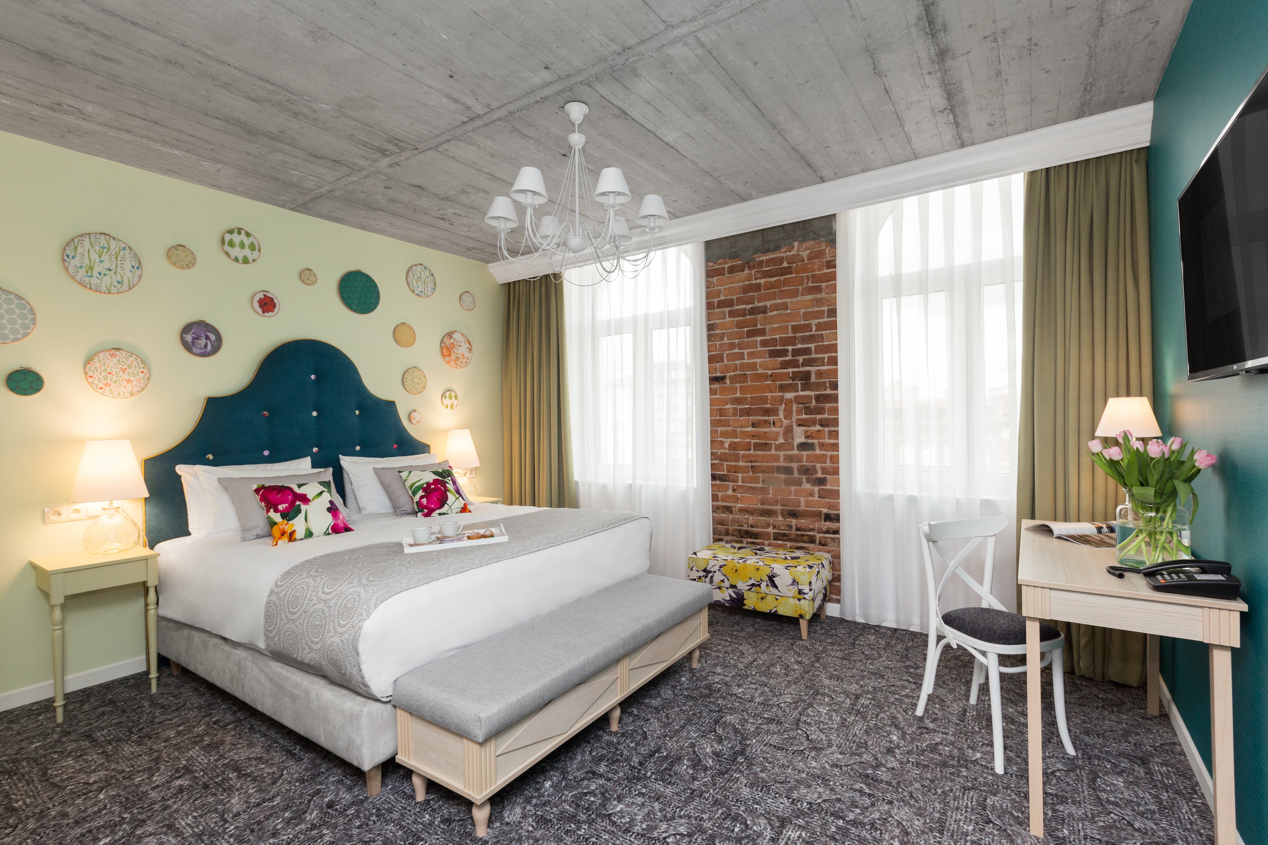 Premium, King Bed
