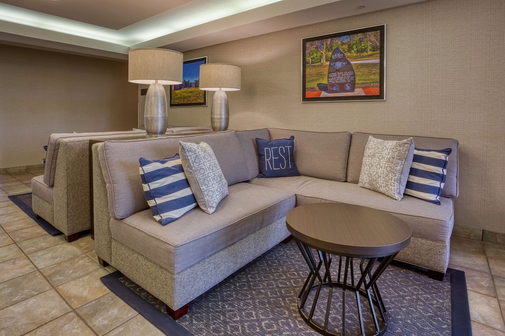 Drury Inn and Suites St Louis Fairview Heights 32/50