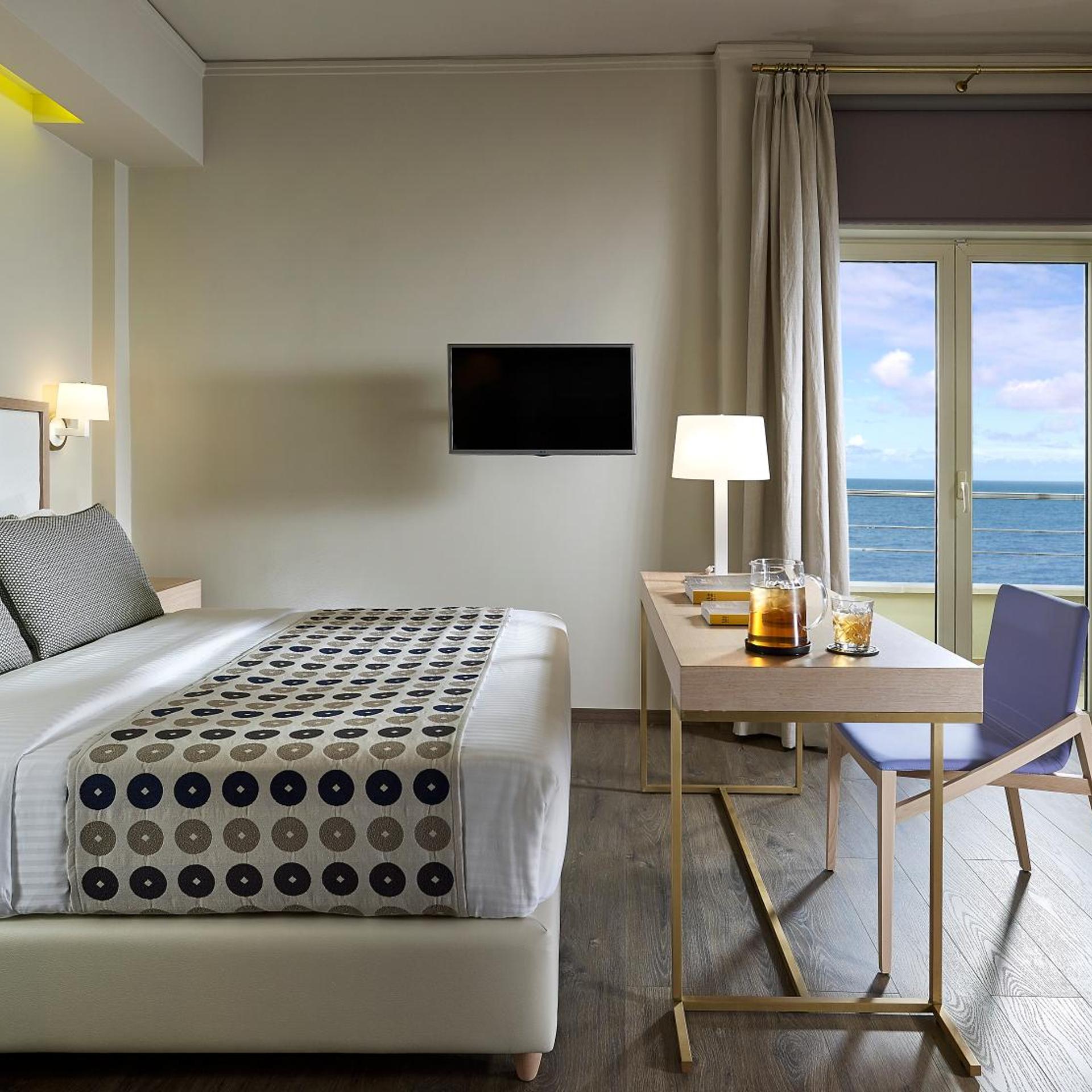 Irida Hotel 48/59