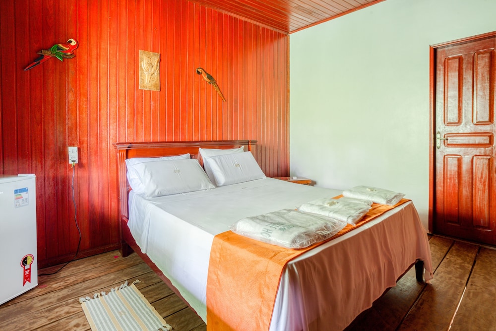 Amazonia Jungle Hotel 8/50