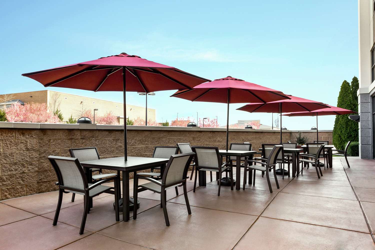 restaurant cafeteria