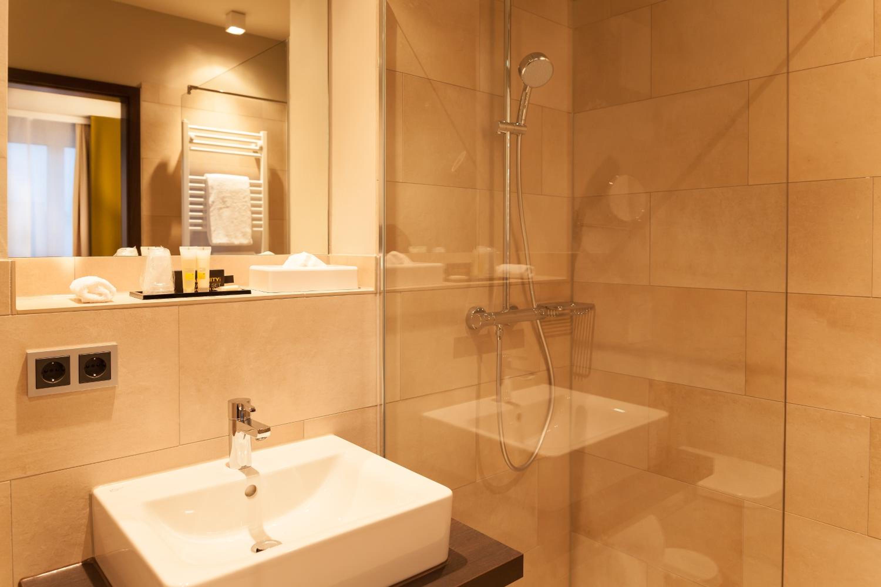 غرفة مفردة، Hotel Platzhirsch 3/6