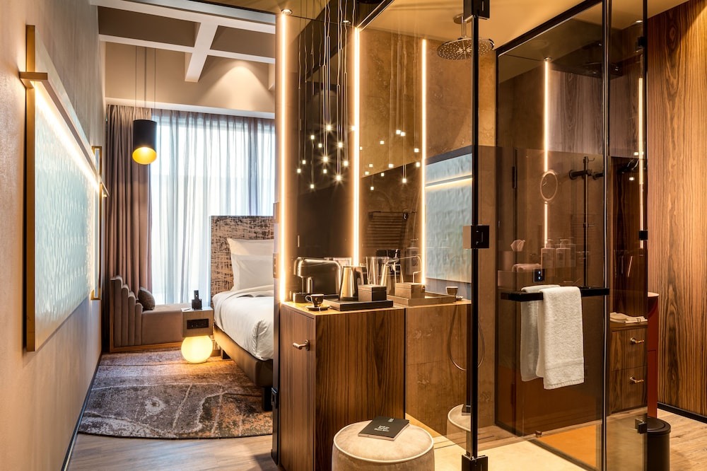 The Emporium Plovdiv MGallery Hotel Collection 47/48