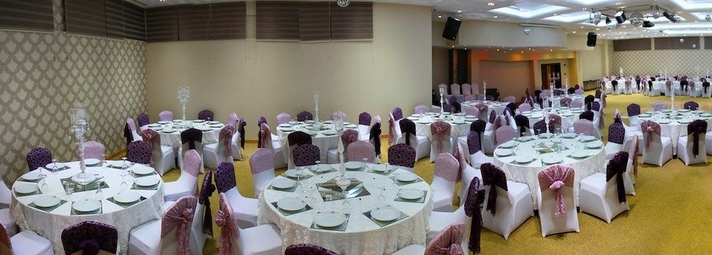 Adanava Hotel 45/50
