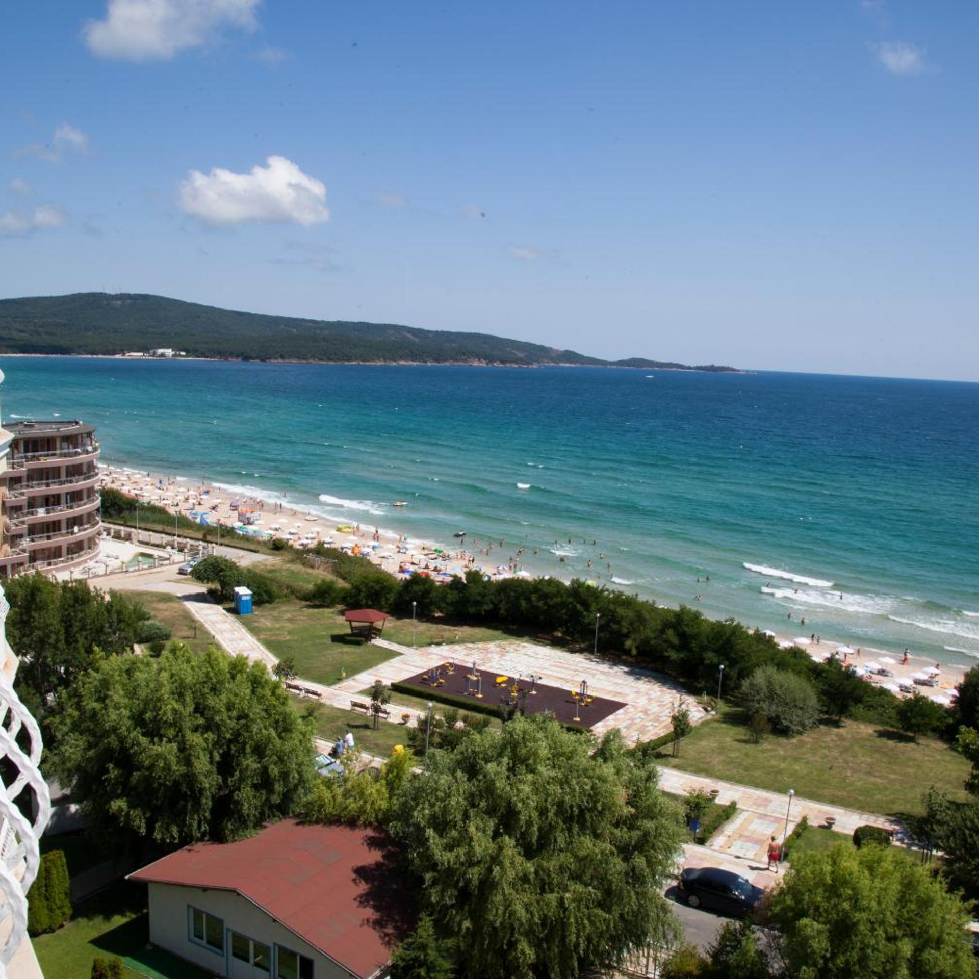 Perla Beach Hotel III 43/50