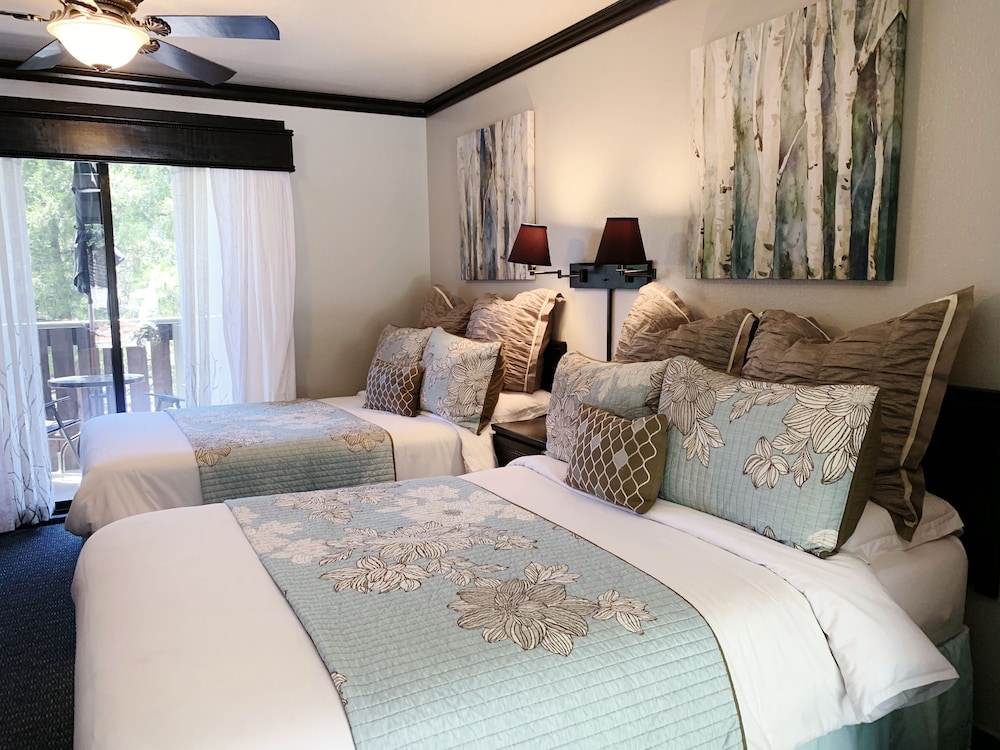 North Shore Inn 53/70