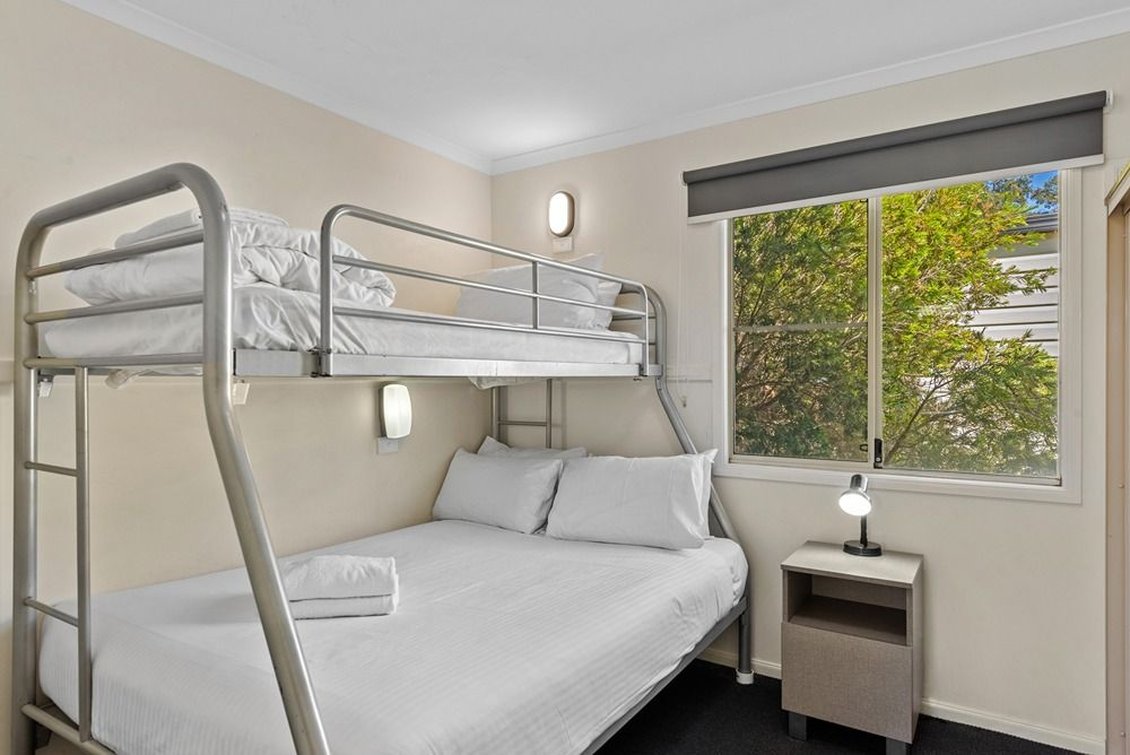 2 BEDROOMS, SUPERIOR, CABIN