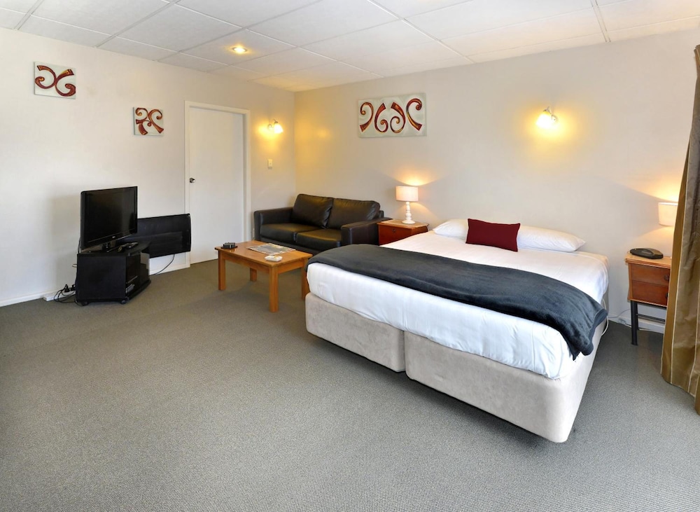 Classique Lodge Motel 14/50