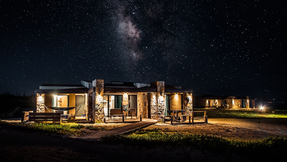 Keros Blue Luxury Rooms & Villas 1/49