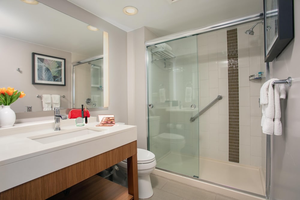 HYATT PLACE SAN JUAN/CITY CENTER 71/74
