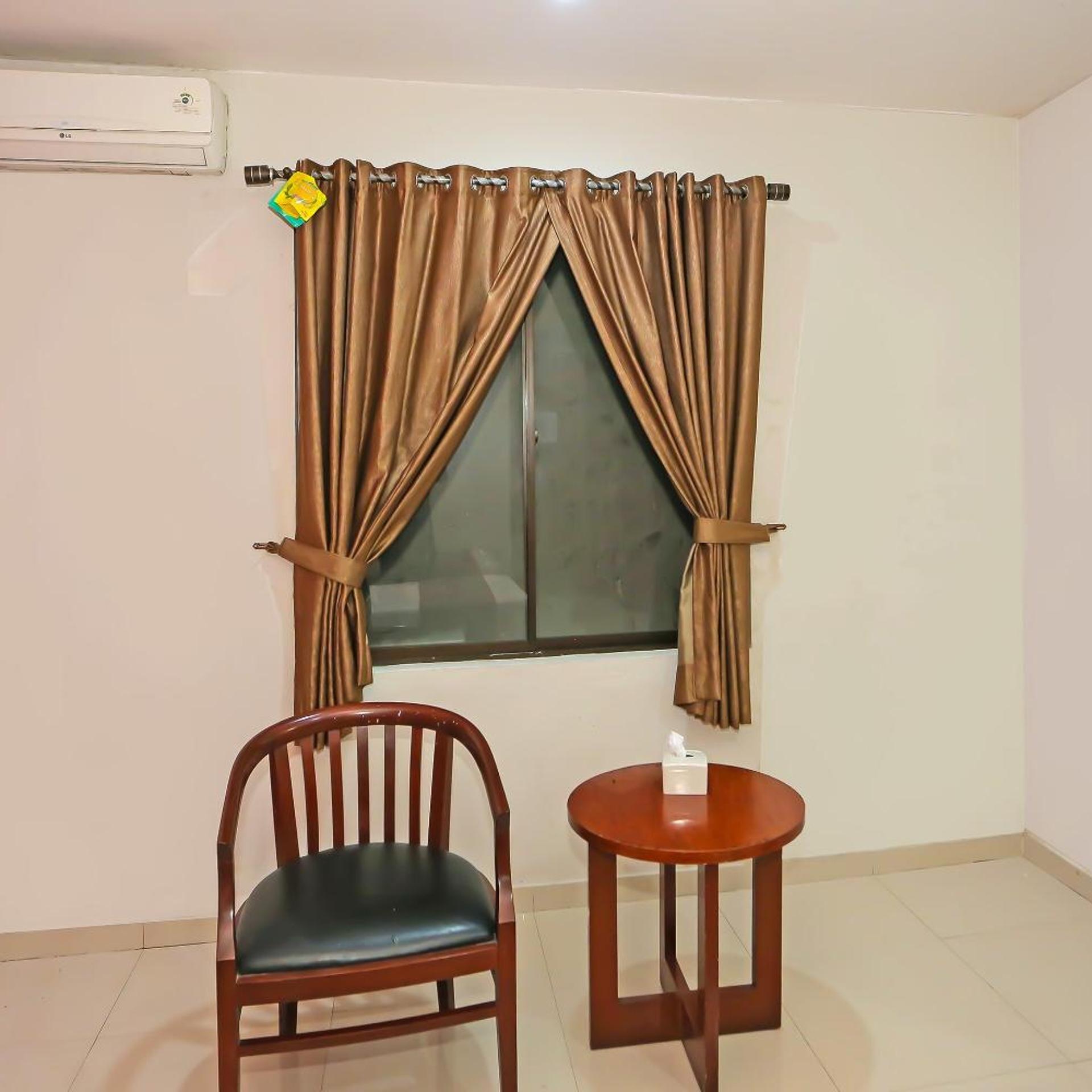 Townhouse OAK Hotel Fiducia Pasar Minggu 11/38