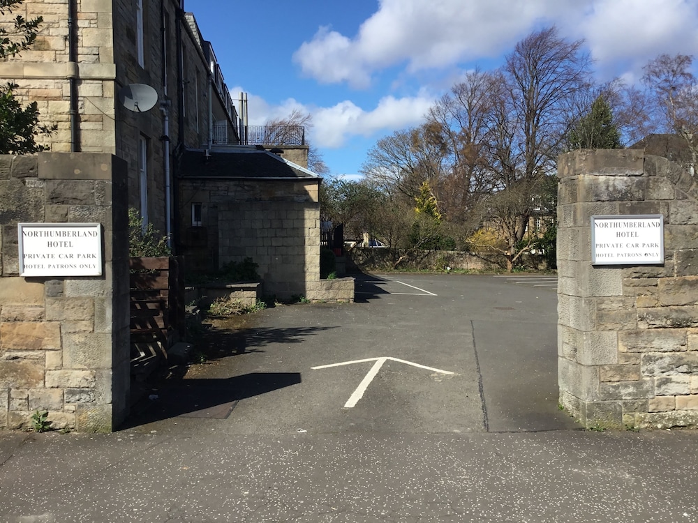 Northumberland Hotel 62/72