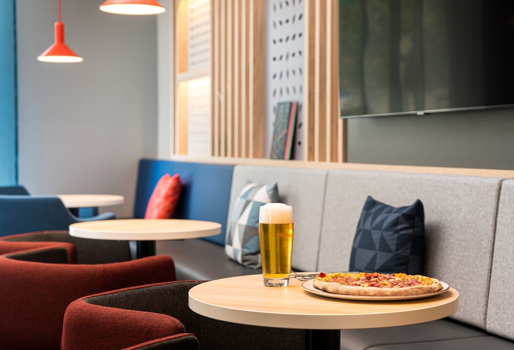 Holiday Inn Express Rosenheim 48/63