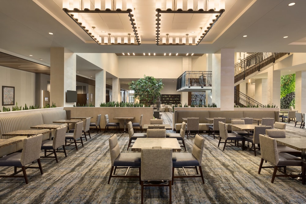 Embassy Suites By Hilton Denton Convention Center 45/58