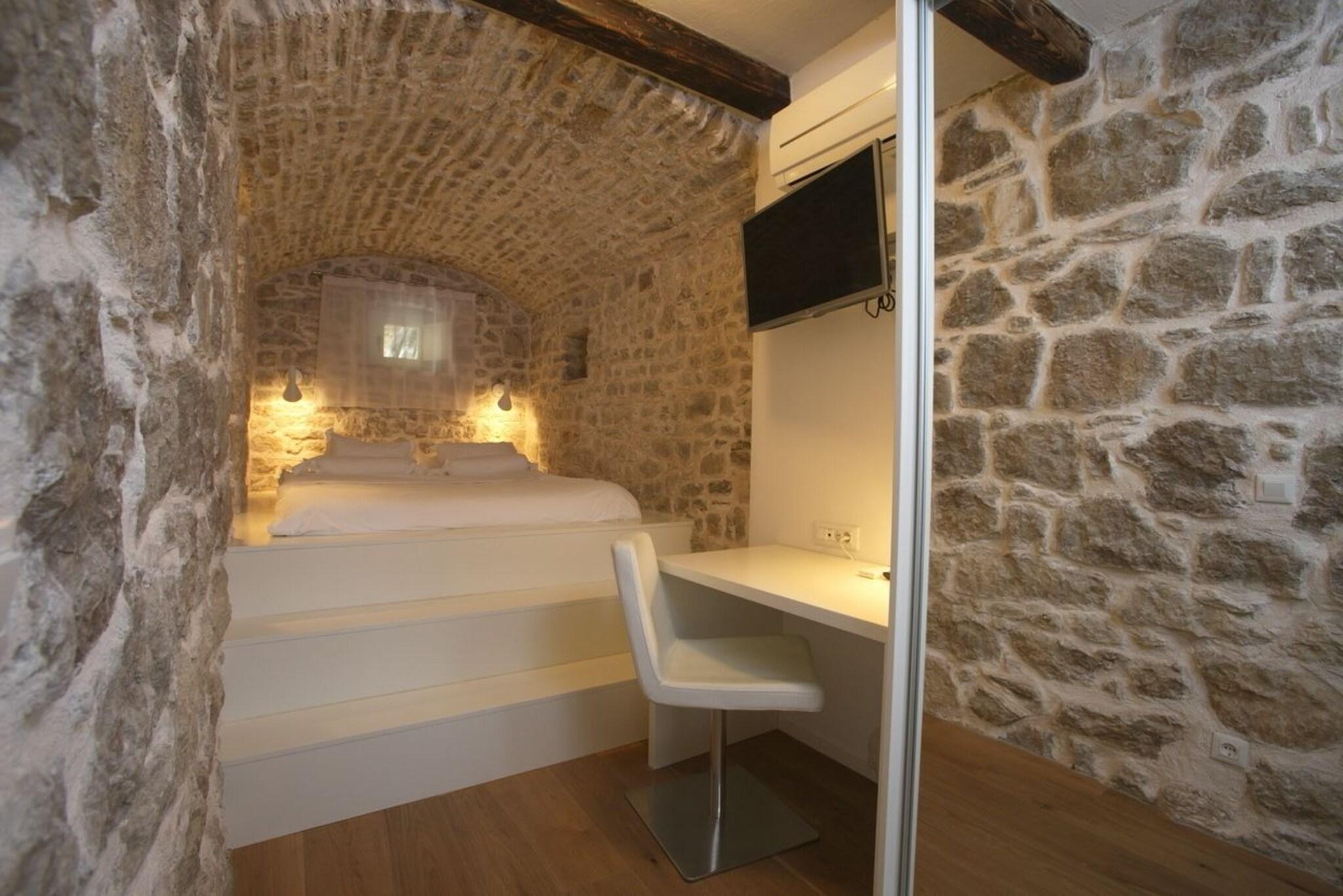 Divota Apartment Hotel 51/80