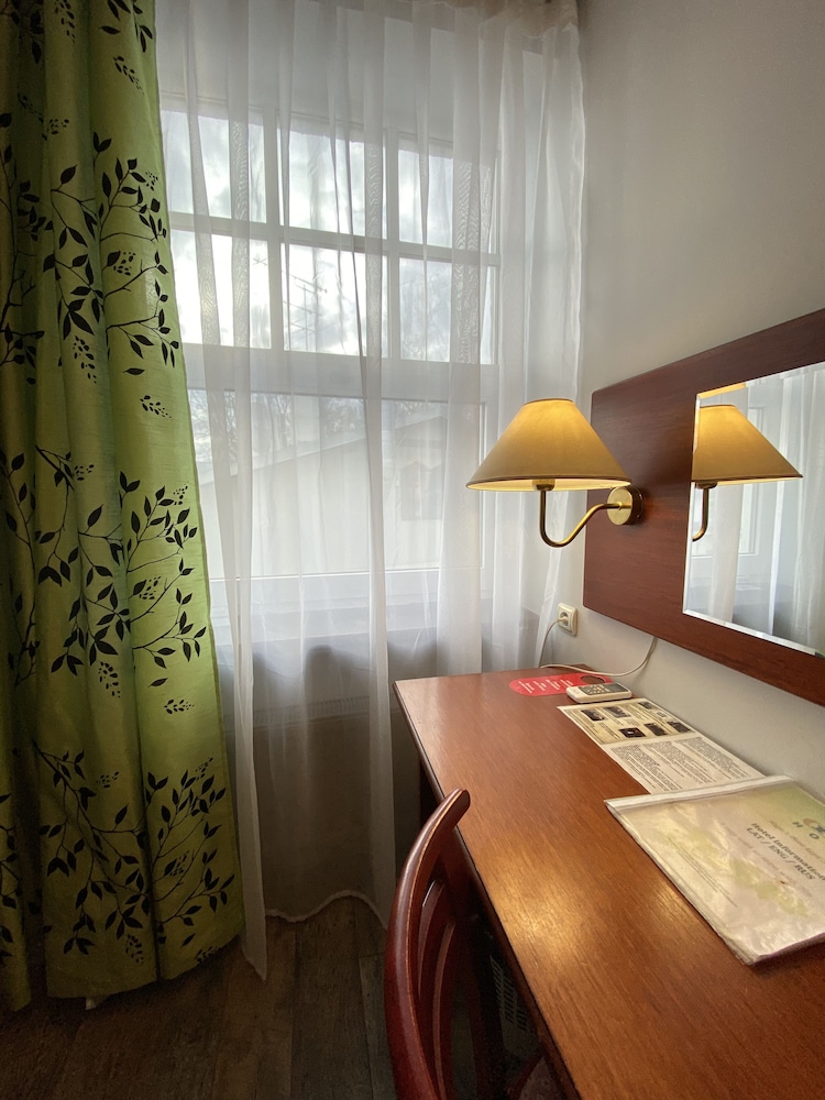 Nb Hotel 33/71