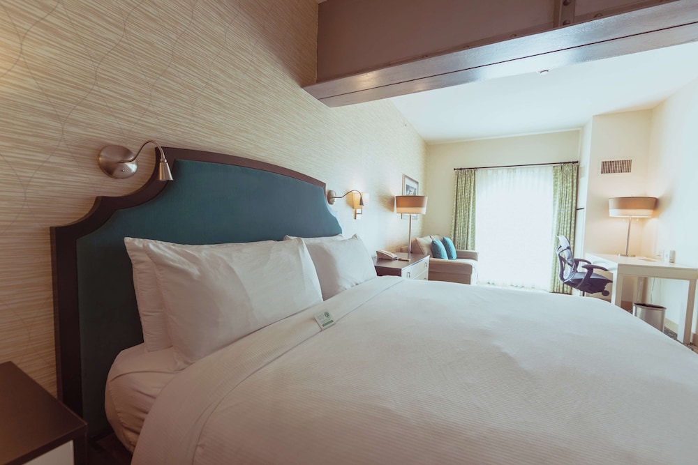Hotel Skyler Syracuse, Tapestry Collection by Hilton 14/42
