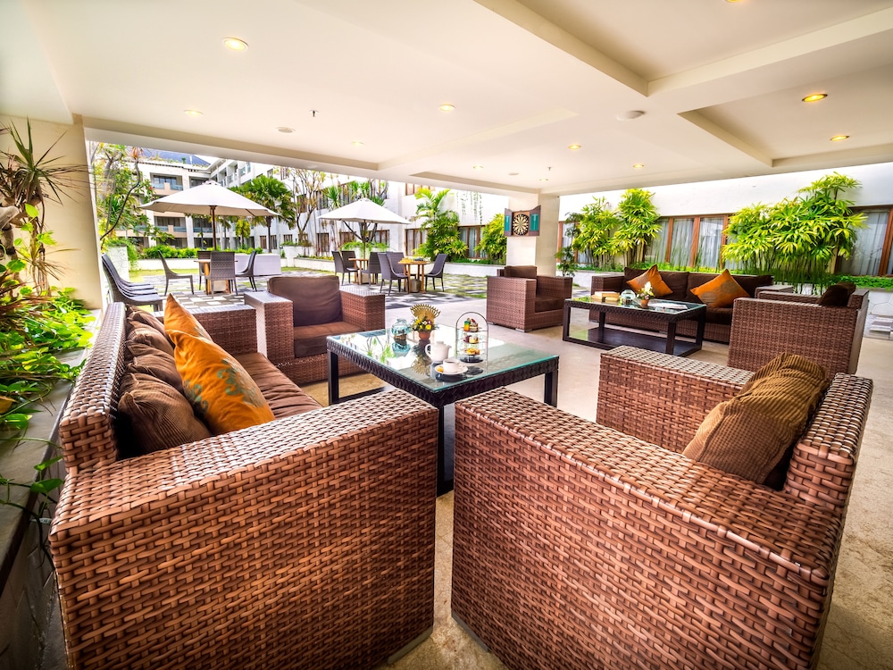 Aston Kuta Hotel and Residence 33/65