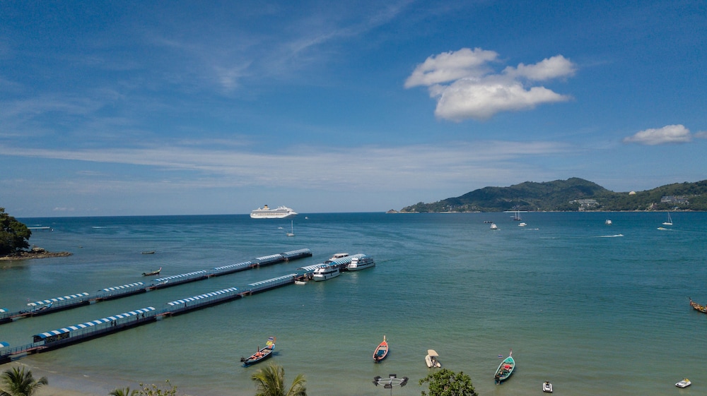 Destinaation Patong Boutique By The Sea 45/55