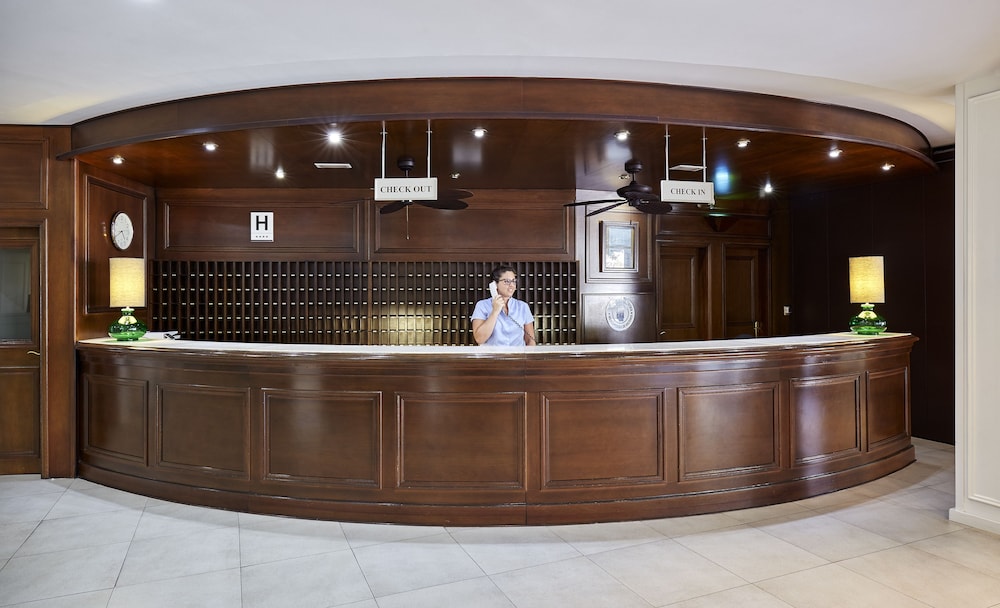 Gran Hotel Flamingo - Adults Only 9/50