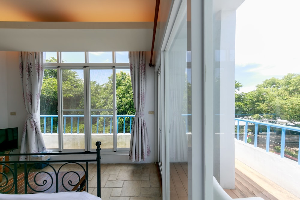 オイア カフェ B&B 写真4