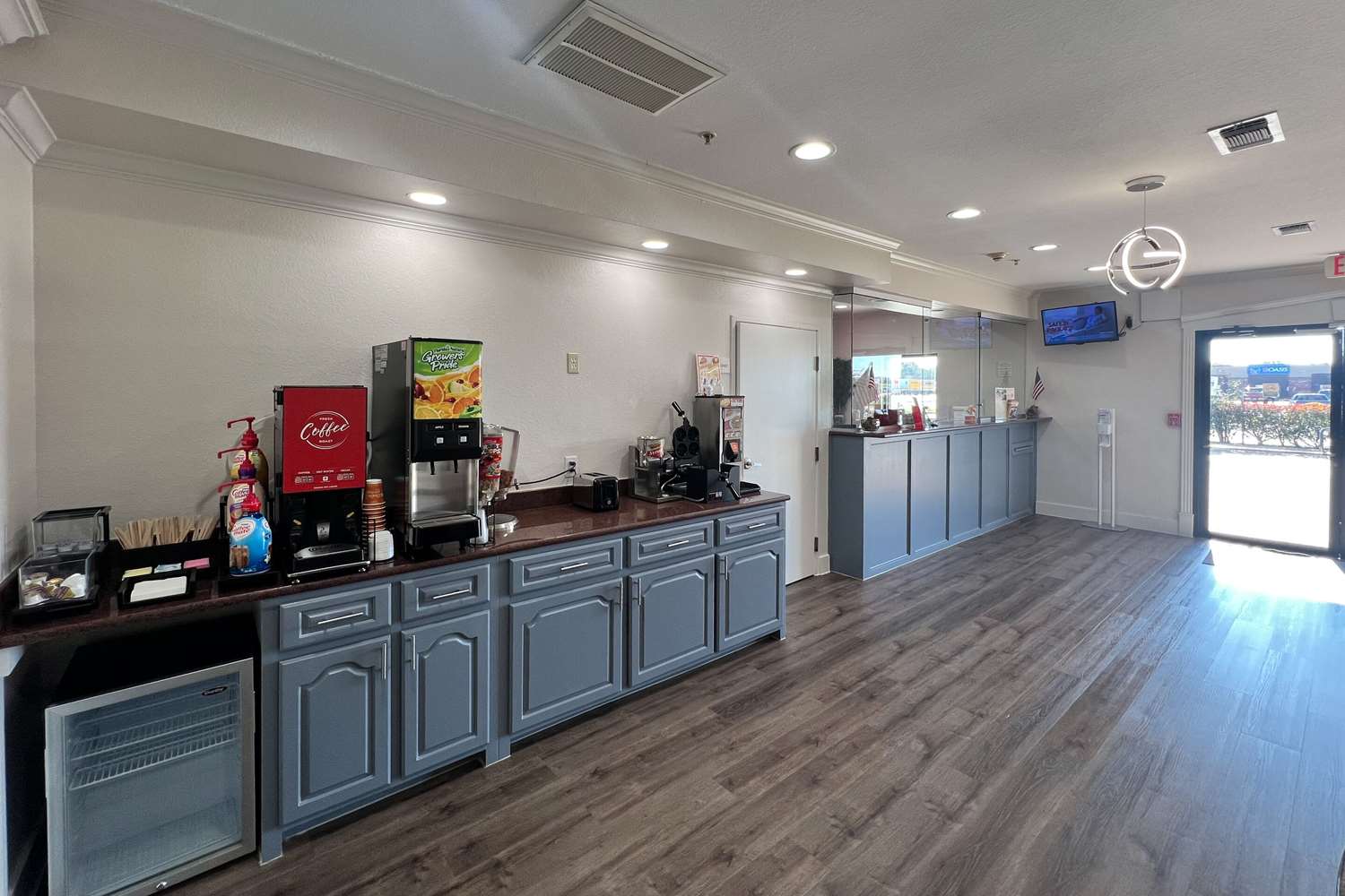 Econo Lodge Beaumont I-10 South, TX 5/10