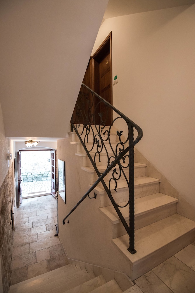 VILLA SV. PETAR 33/62